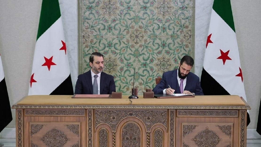 حزب الإرادة الشعبية يرفض الإعلان الدستوري السوري ويطالب بمؤتمر وطني شامل