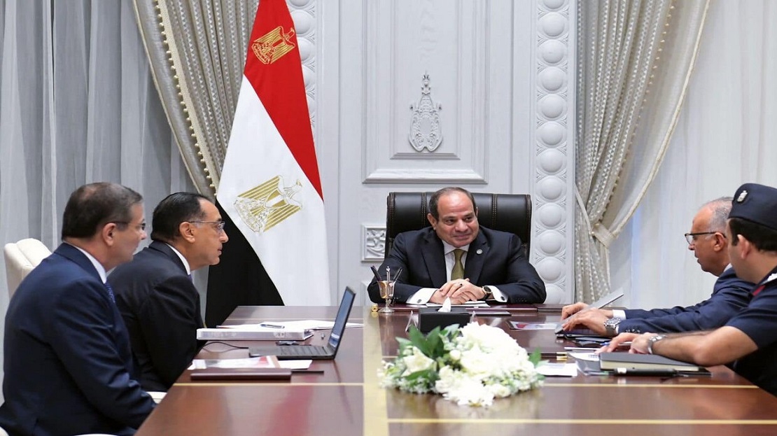 عبد الفتاح السيسي يبحث مشروعات جهاز 
