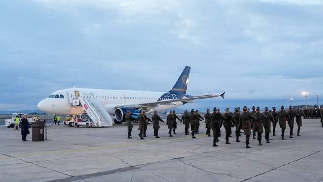 تركيا تودع قادة ليبيا بمراسم عسكرية مهيبة: جثامين ضحايا الطائرة تعود إلى طرابلس