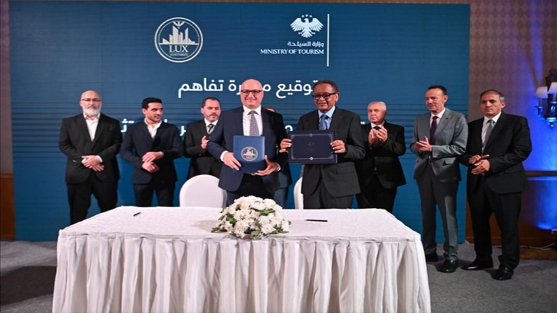اتحاد إذاعات الدول العربية يوقّع عقد استثمار فندق الكارلتون: إحياء السياحة السورية
