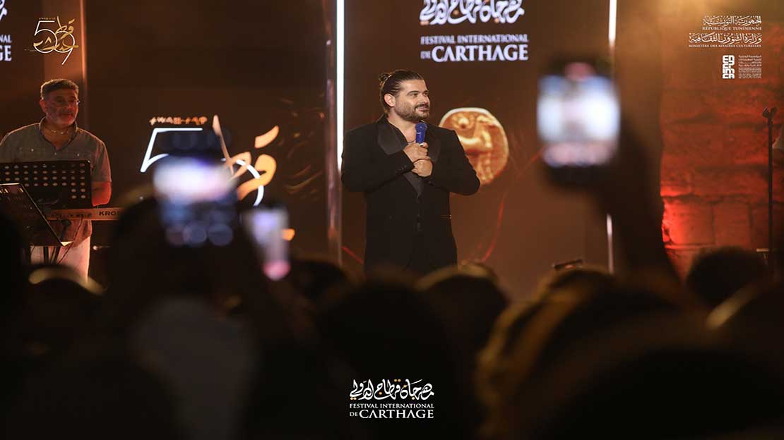 Nassif Zeytoun illumine le ciel de Carthage lors d’une soirée exceptionnelle
