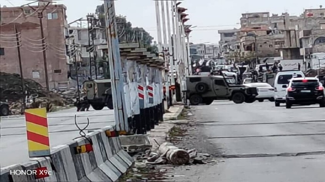 إسرائيل تطلق النار على مدنيين سوريين في القنيطرة: إصابتان وتوغل عسكري يُشعل التوترات الإقليمية