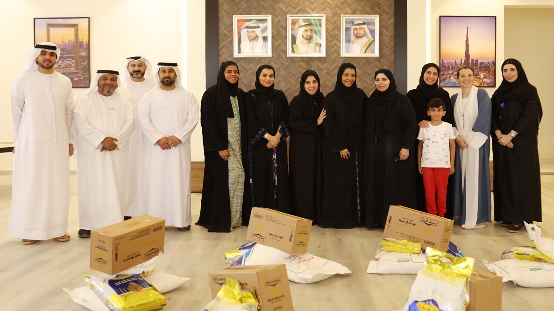 أطلقت حملة "السلال الغذائية" بالتعاون مع هيئة تنمية المجتمع والهلال الأحمر الإماراتي