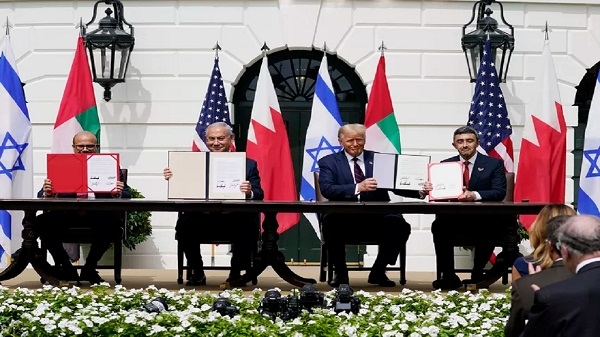 دولة إسلامية جديدة في أفق التطبيع مع إسرائيل قبل رحيل ترامب