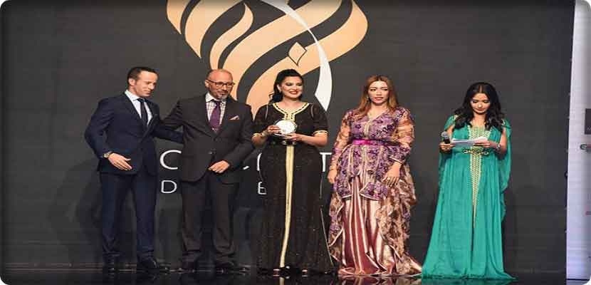  مصممة الأزياء المغربية فاطمة الزهراء بوجيكي بالقفطان المغربي سفيرة تراث المملكة 