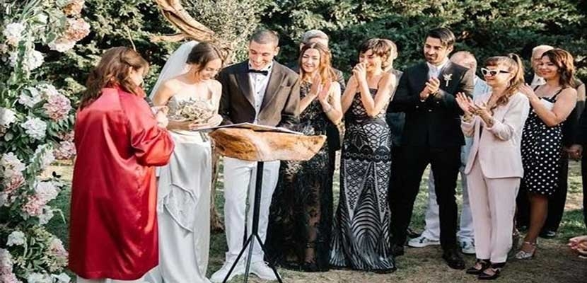 عقد قران الفنانة التركية أويكو كارايال