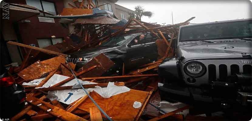 شاهد دمار فلوريدا الأمريكية في مواجهة إعصار "مايكل"