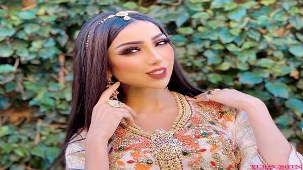 مع استمرار منعها من السفر