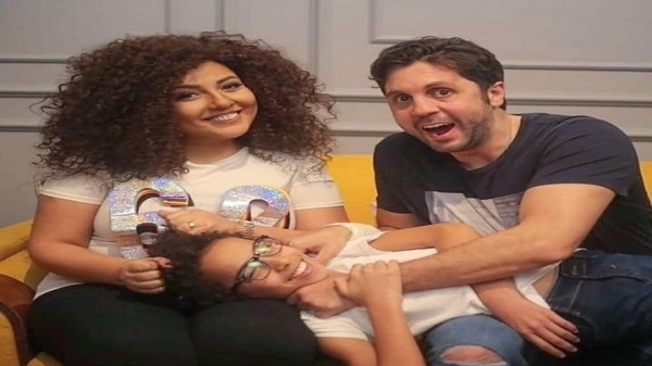 عن اكثر المشاهد الكوميدية التي قام بتصويرها، قال حسن: عندما كانت الفنانة مي كساب التي تلعب شخصية والدتي «شيمو»