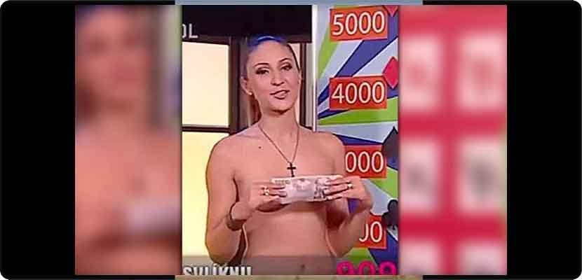 المذيعة التشيكية، ايفا بيركاوسوفا تنشر صورتها عارية والجمهور يطالبها بالمزيد