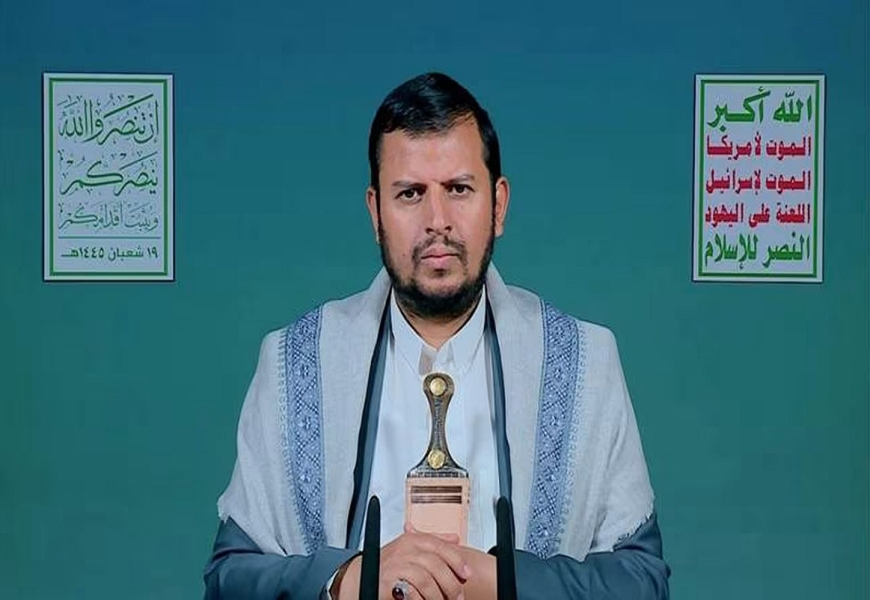  عبدالملك الحوثي يلوح بـ"مفاجآت لا يمكن توقعها" في البحر الأحمر