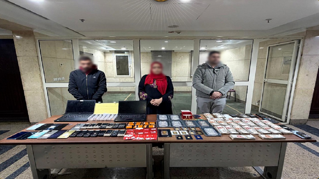 ضبط عصابة دولية تخترق هواتف المصريين وتسرق أموالهم عبر 