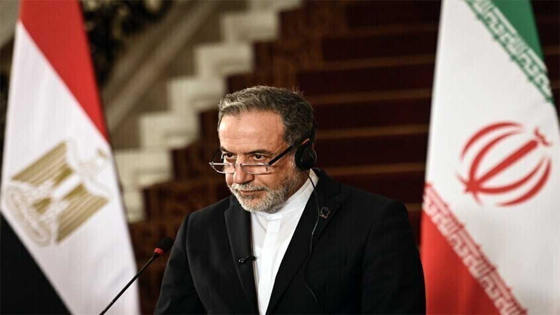 عراقجي يدعو العرب لطرد الأمريكيين: واشنطن فشلت في حماية مياه الخليج وتتوسل المساعدة